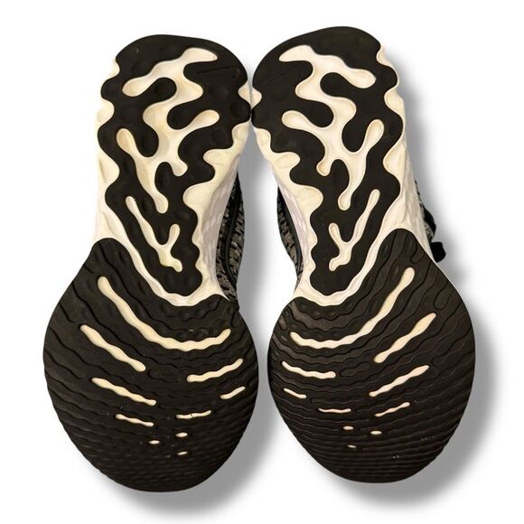 Nike React Infinity Run Flyknit 3 Size 8.5 Black Dark Smoke Grey Running Shoes - Picture 7 of 13